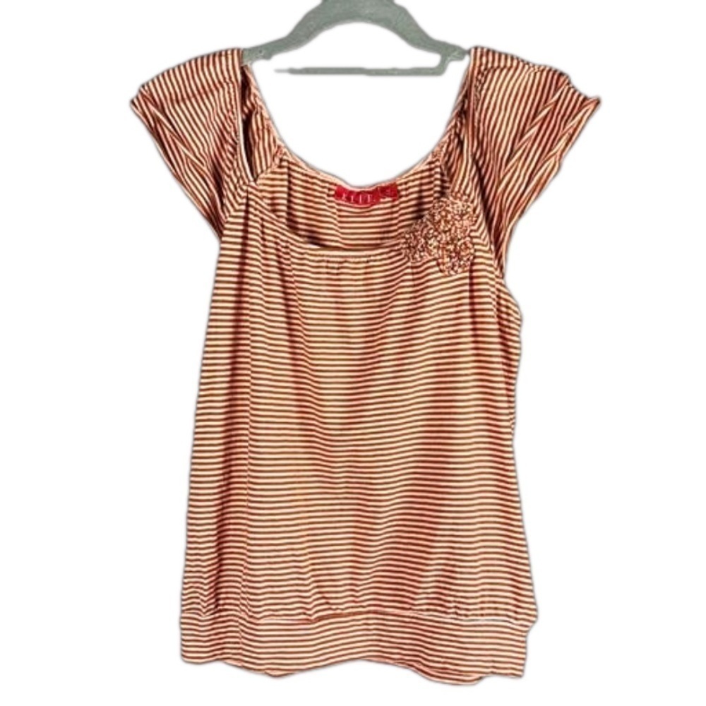 Elle Striped Top With Flower Detail